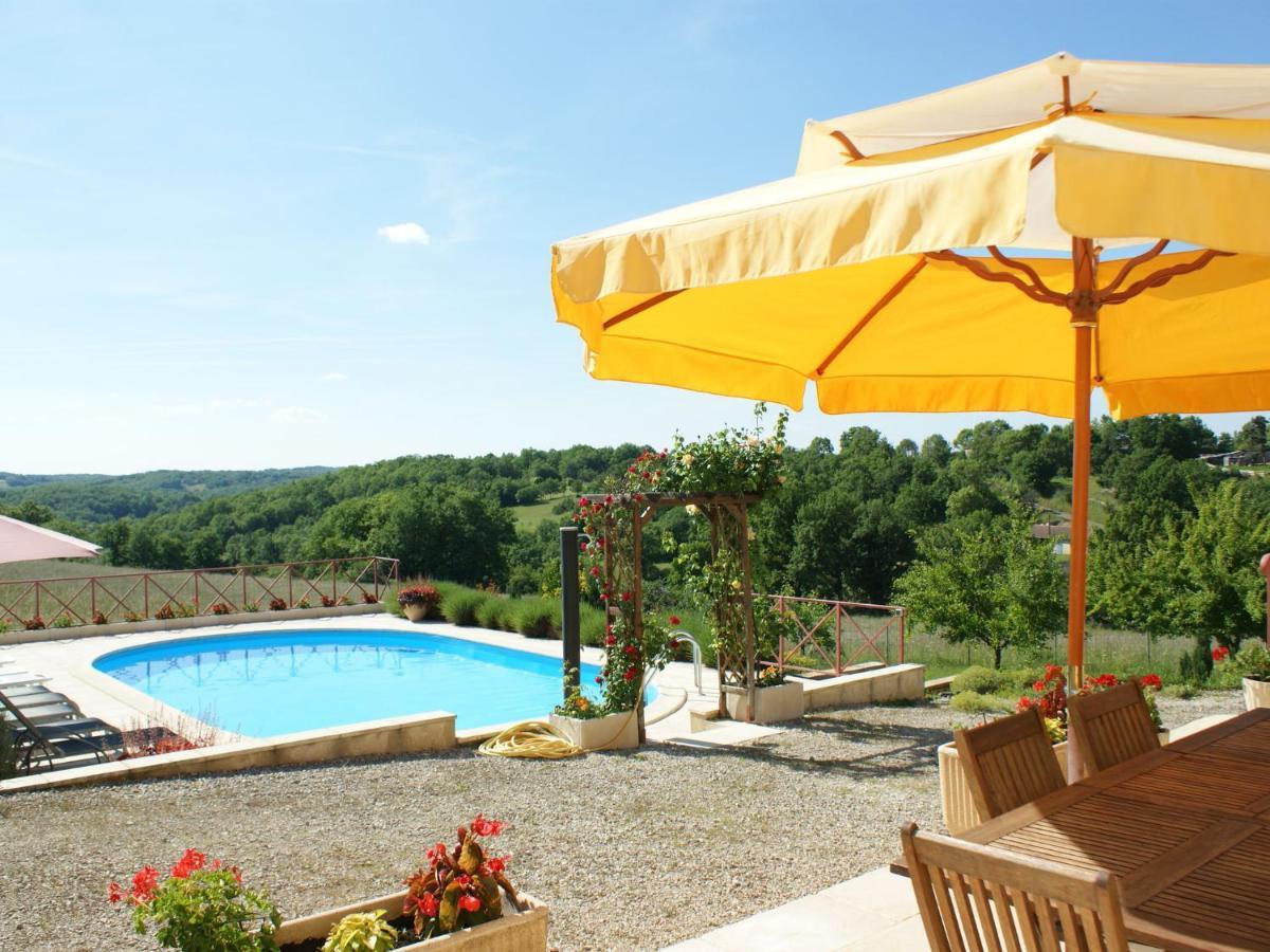 Charming Holiday Home With Pool Lavercantière 외부 사진