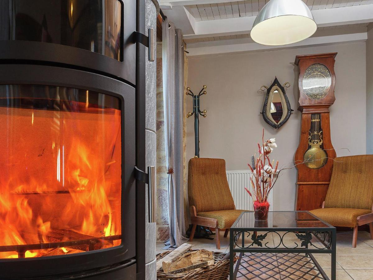 Charming Holiday Home With Pool Lavercantière 외부 사진