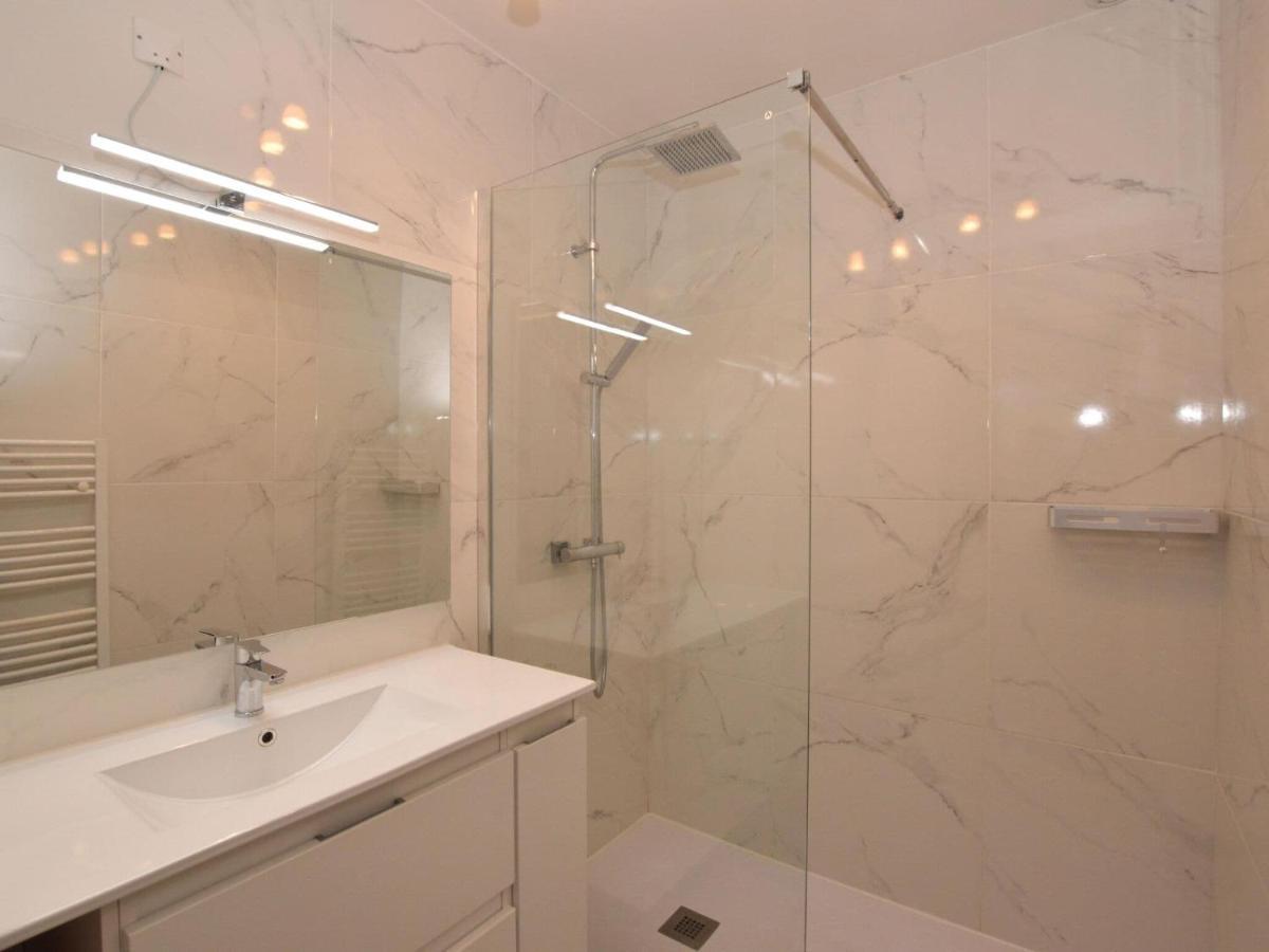 Charming Holiday Home With Pool Lavercantière 외부 사진