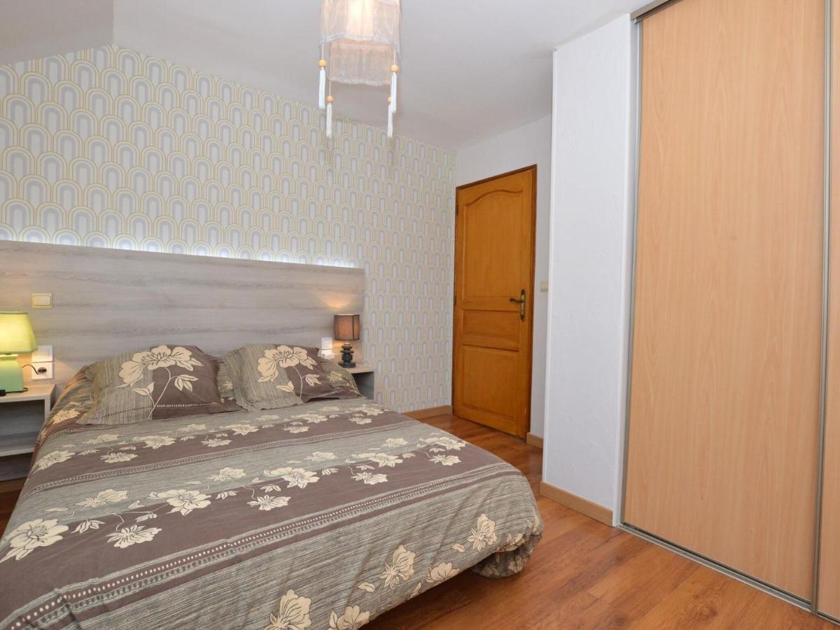 Charming Holiday Home With Pool Lavercantière 외부 사진