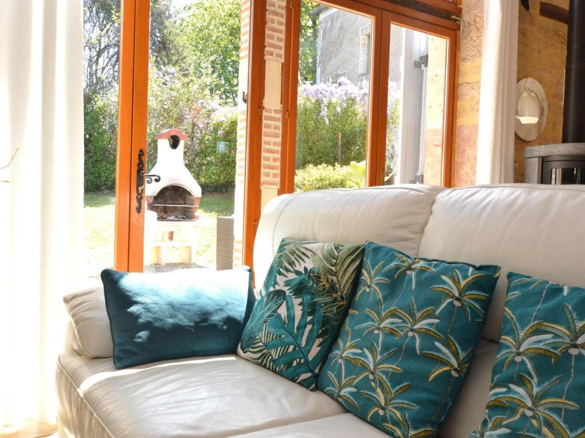 Charming Holiday Home With Pool Lavercantière 외부 사진